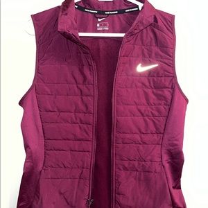 NWT Nike Running Vest - Women’s Medium - Plum